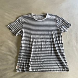 Globe Brand Horizon Striped Tee in organic cotton - L